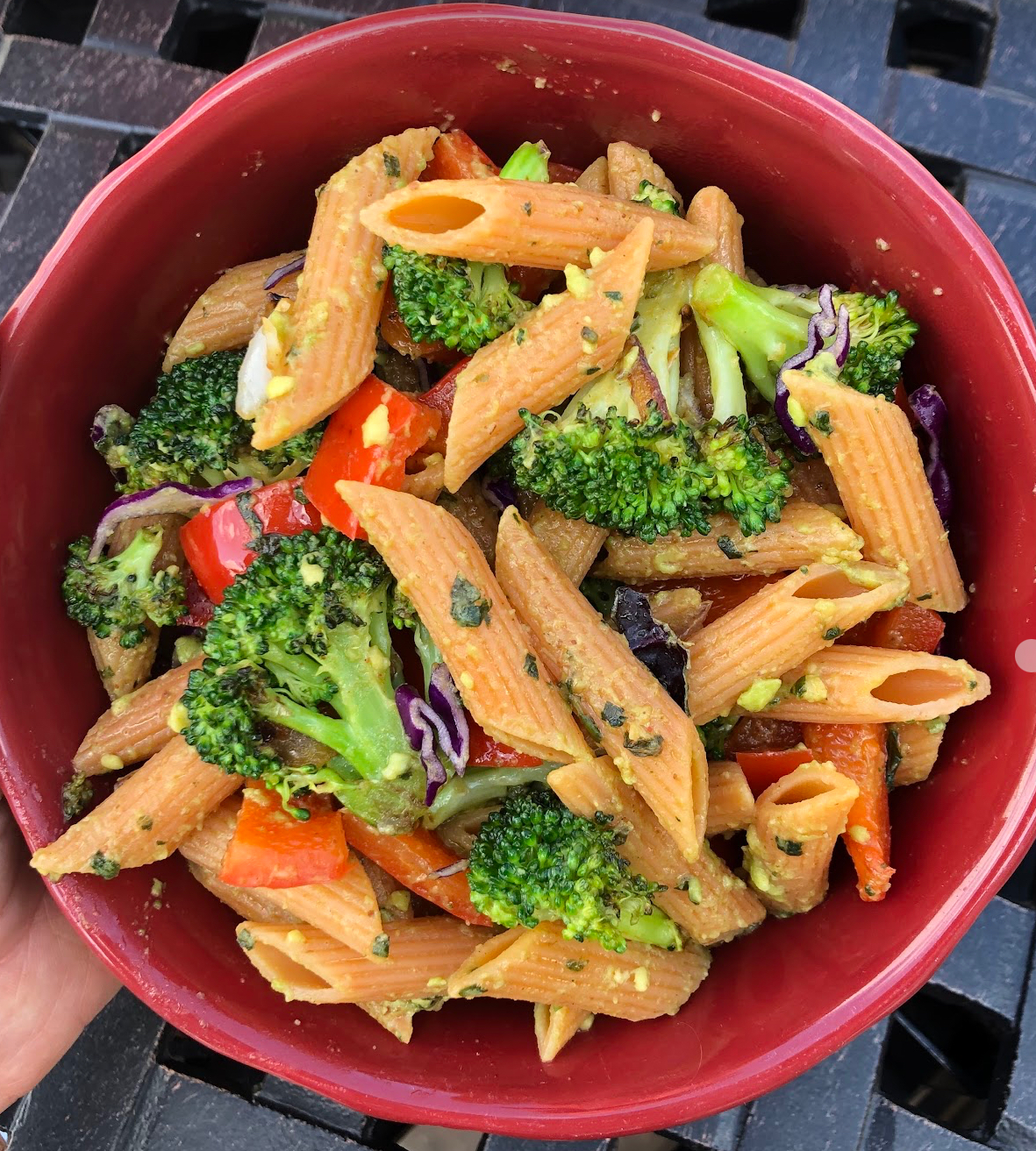 Avocado Pesto Pasta Salad - Lifestyles By Liz